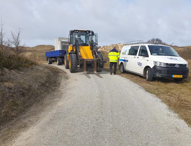 Fotoserie plaatsing en montage pompput Schiermonnikoog_2