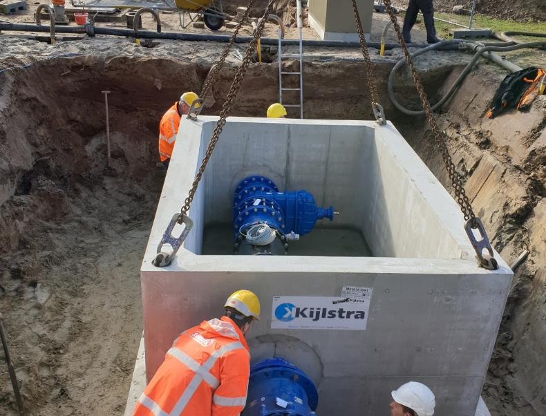 Foto's plaatsing debietmeterputten Gemeente Ede_16